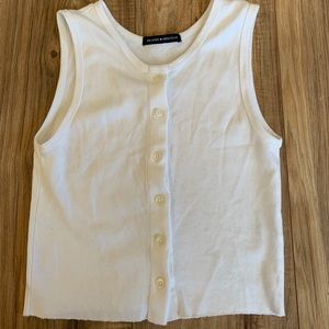 BRANDY MELVILLE BUTTON TOP